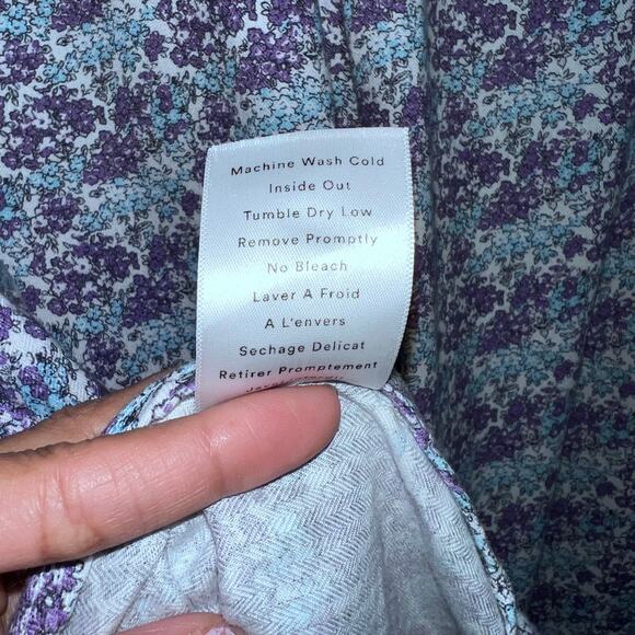 Anthropologie Grayson The Hero Size 4 Large Floral Blue Purple Button Up - Picture 8 of 10